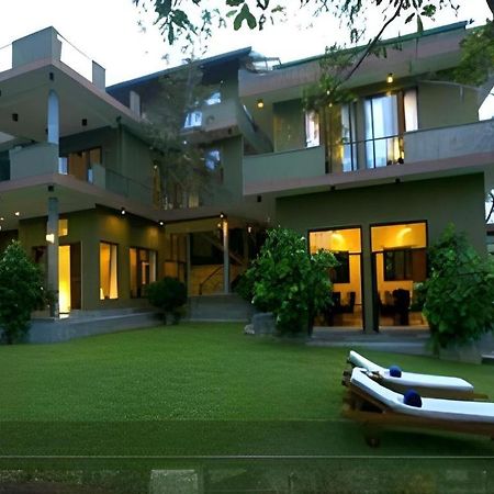 Mangrove Escapes Resort Bentota Buitenkant foto