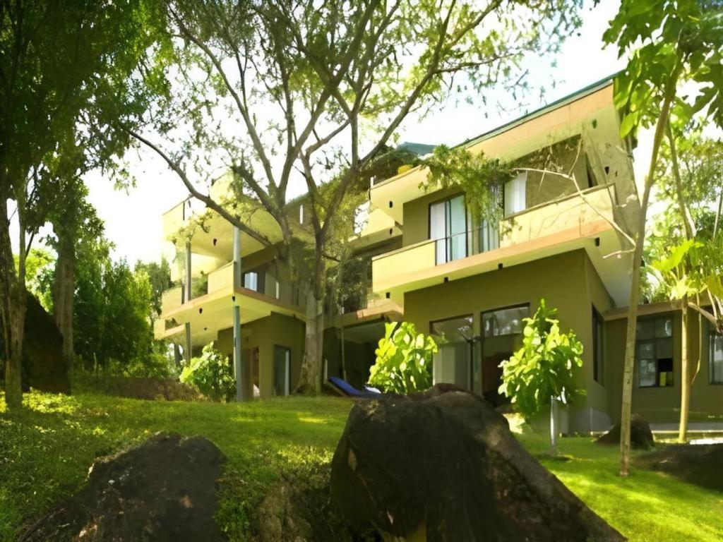 Mangrove Escapes Resort Bentota Buitenkant foto