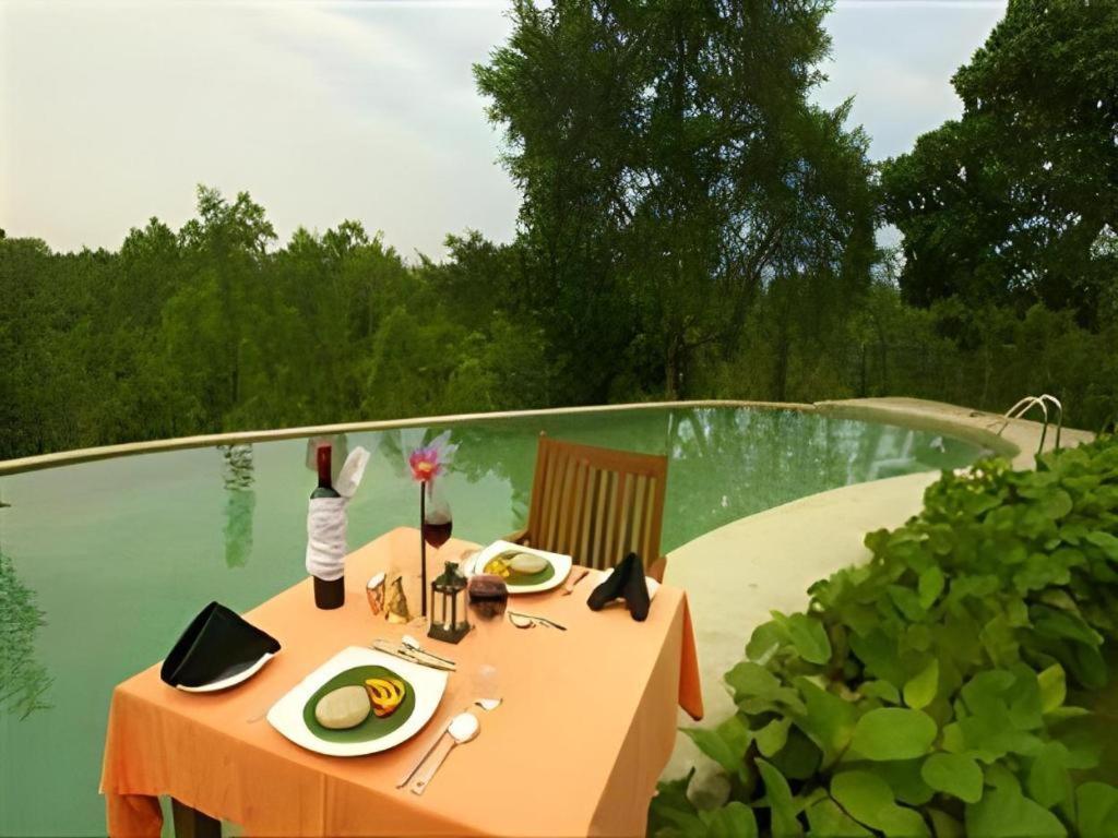 Mangrove Escapes Resort Bentota Buitenkant foto