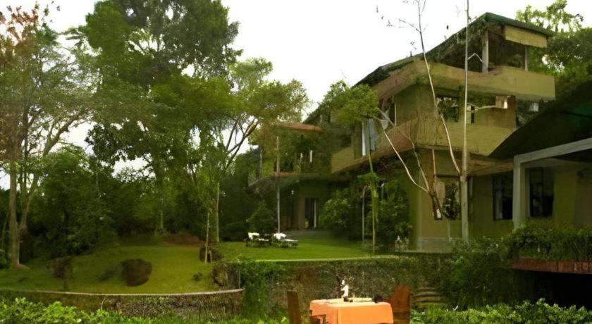 Mangrove Escapes Resort Bentota Buitenkant foto