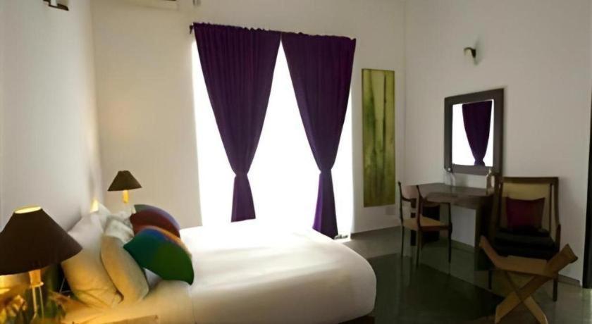 Mangrove Escapes Resort Bentota Buitenkant foto