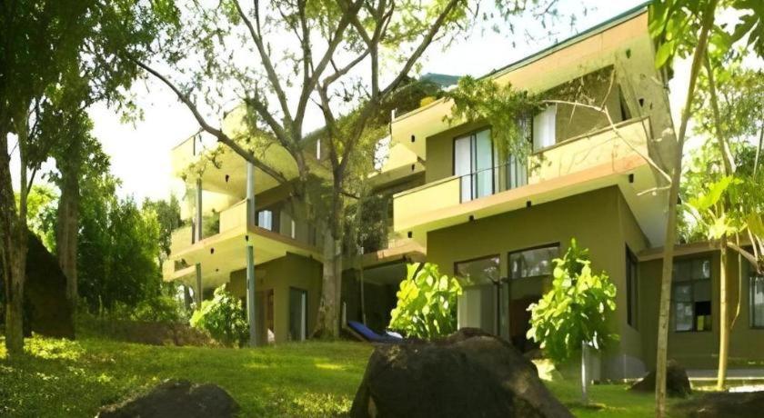 Mangrove Escapes Resort Bentota Buitenkant foto