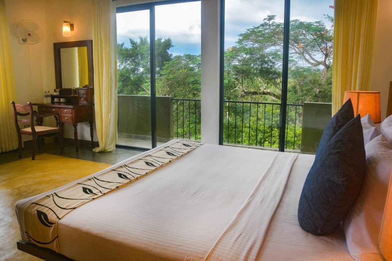 Mangrove Escapes Resort Bentota Buitenkant foto
