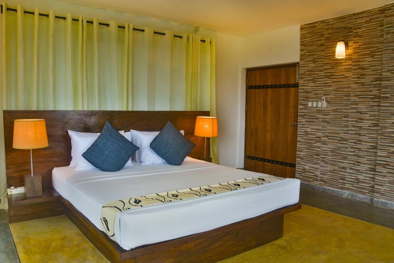 Mangrove Escapes Resort Bentota Buitenkant foto