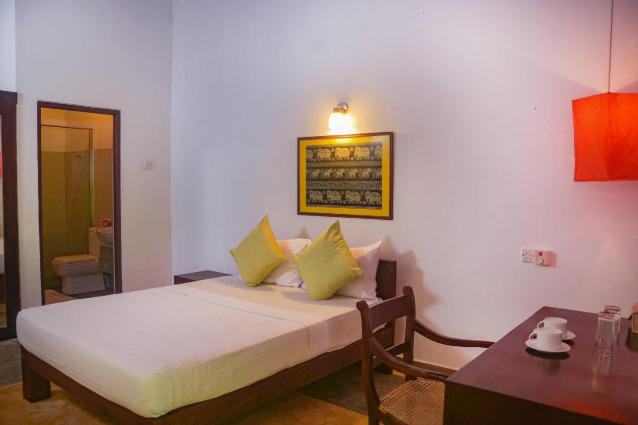 Mangrove Escapes Resort Bentota Buitenkant foto