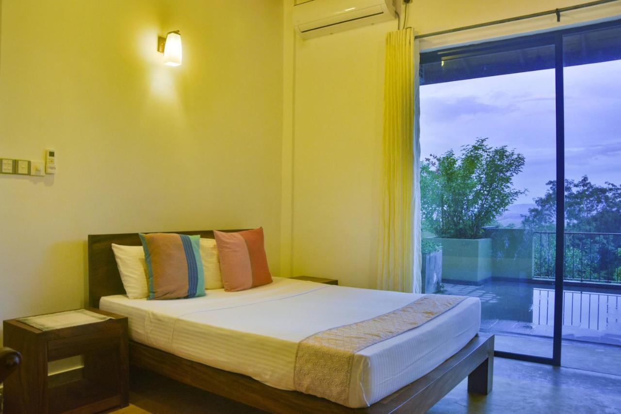 Mangrove Escapes Resort Bentota Buitenkant foto